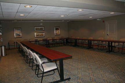 Hampton Hotel 3*