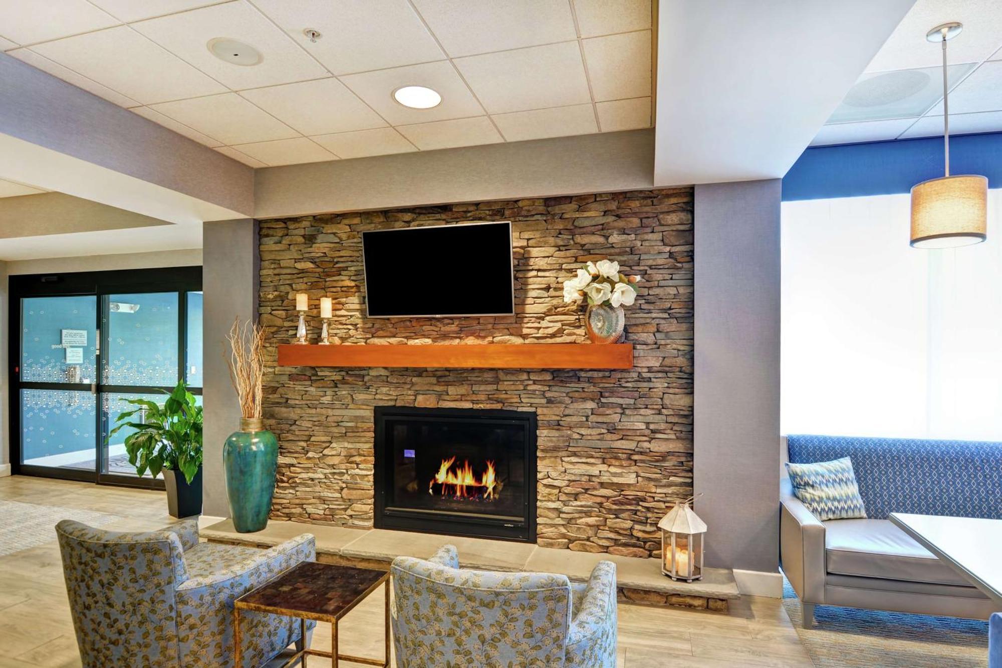 Hotel Hampton