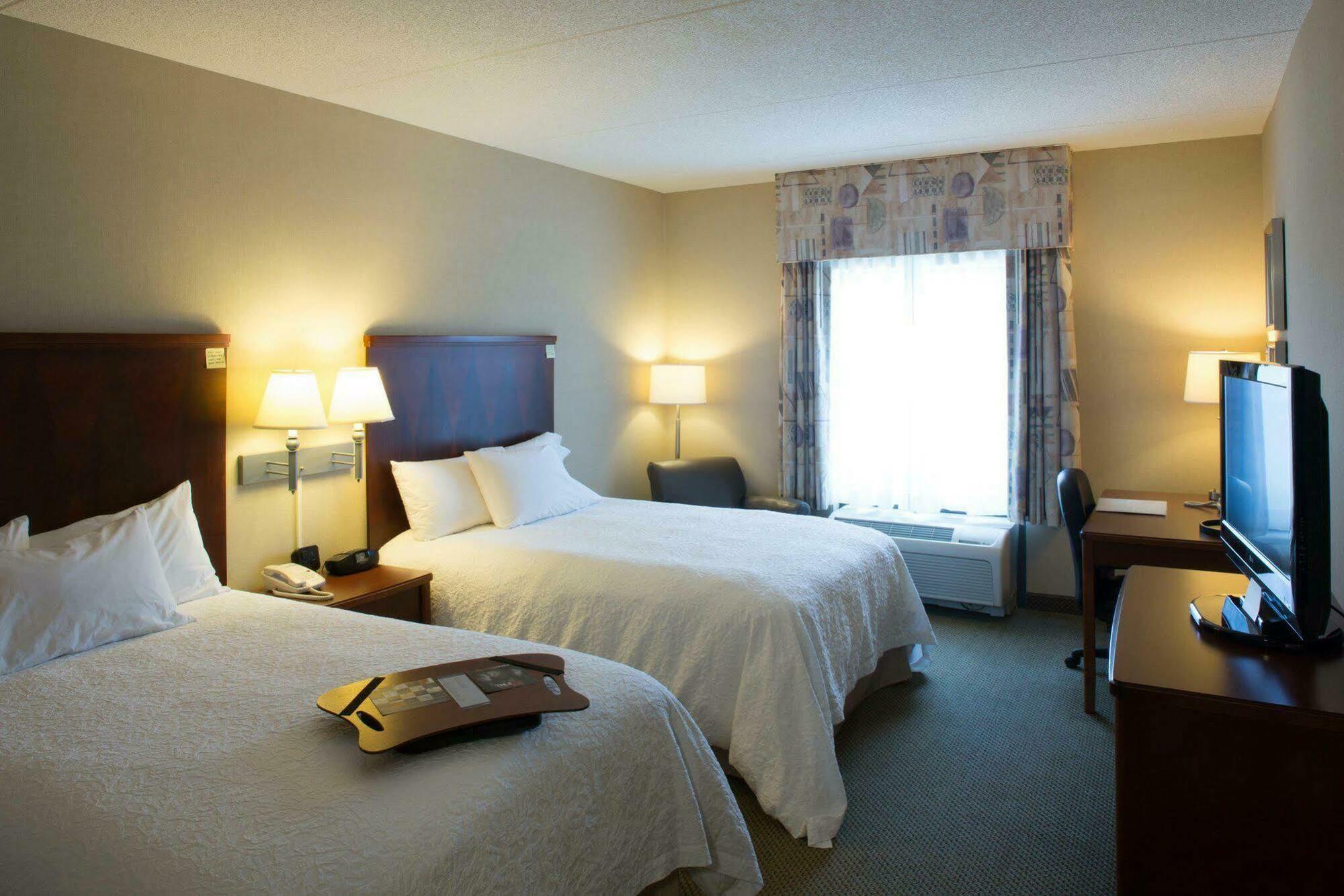 Hotel Hampton 3*